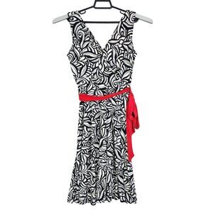 Womens Bisou Bisou Black & White Patterned Dress w/ Red Belt Size 10